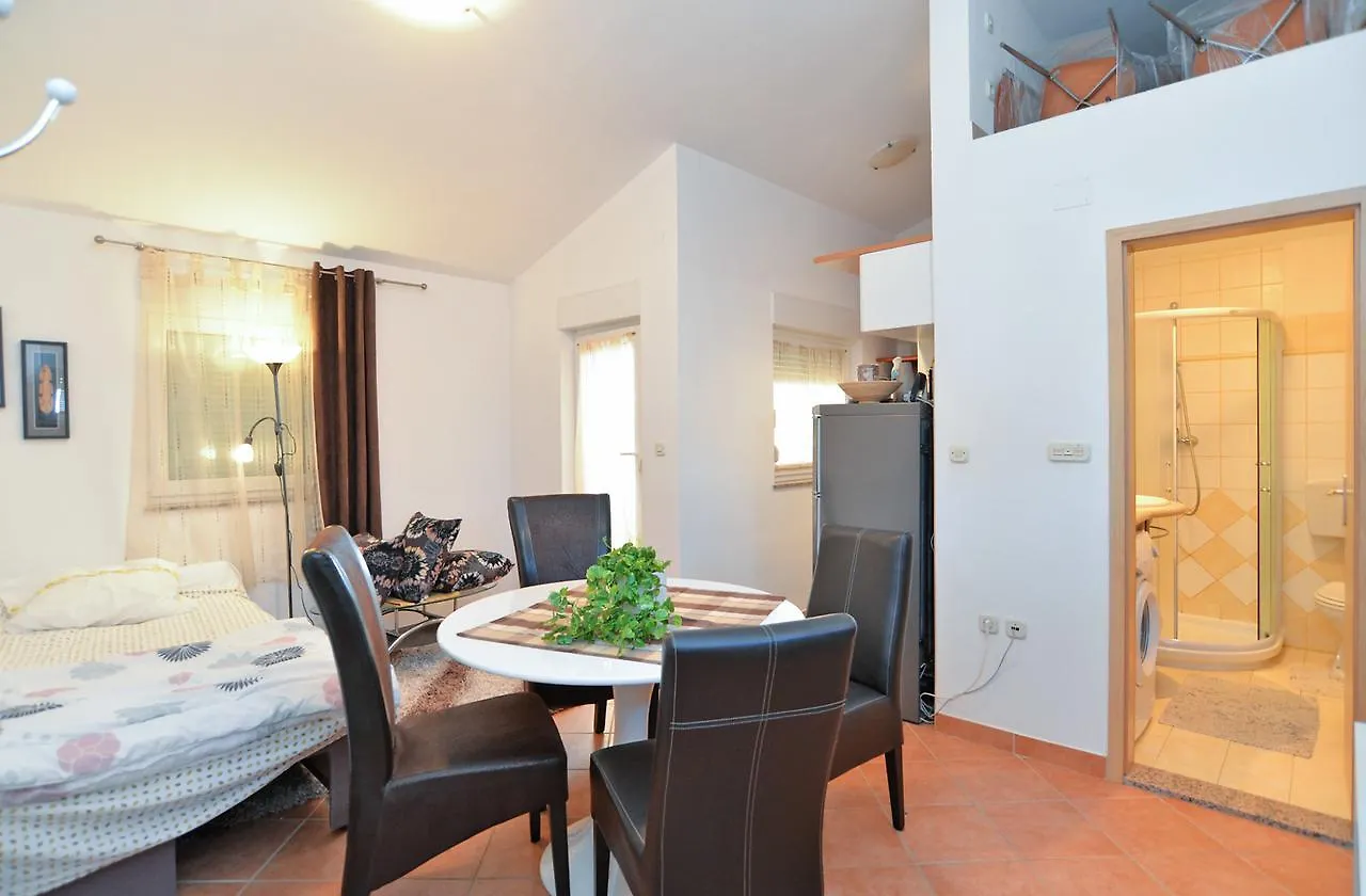 Apartment Danijela 258 Pula Croatia