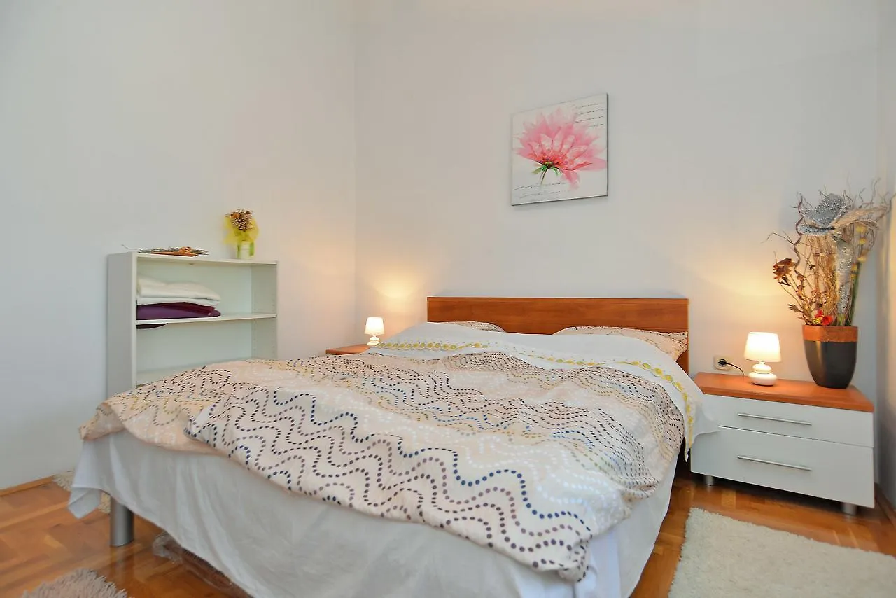 Apartment Danijela 258 Pula